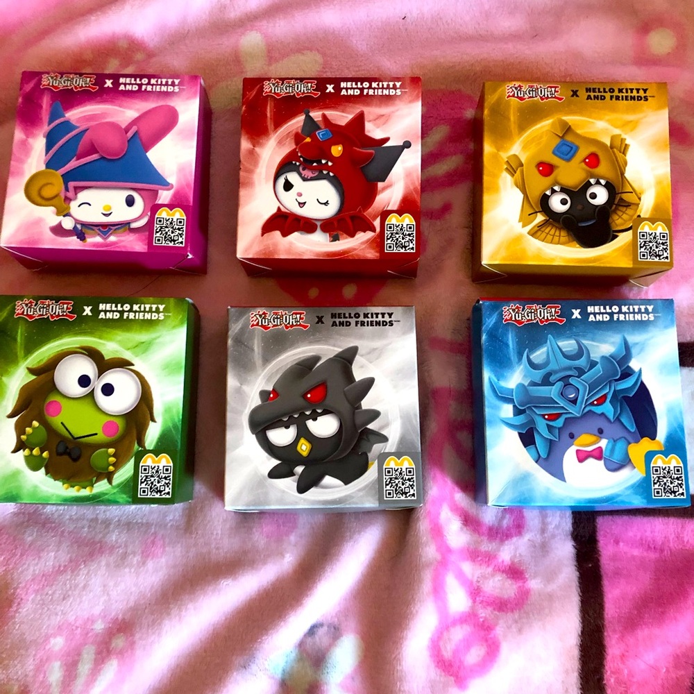 Pack of 6 | Mcdonalds Happy Meal Toys Yu-gi-oh X Hello Kitty And Friends.